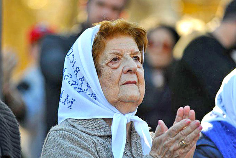 Rosa de Camarotti, integrante de Madres de Plaza de Mayo y referente de los derechos humanos.
