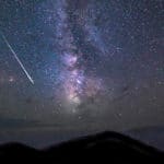 La lluvia de estrellas se aprecia mejor fuera de las ciudades, sin luz en el entorno. Foto cortesía Austin Human / Unsplash.