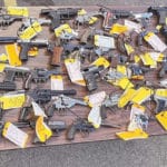 La mayoría de las armas utilizadas en delitos, cambiaron de manos desde su compra.