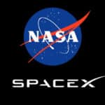 La NASA y SpaceX, de Elon Musk, continúan trabajando juntos, en la carrera espacial.