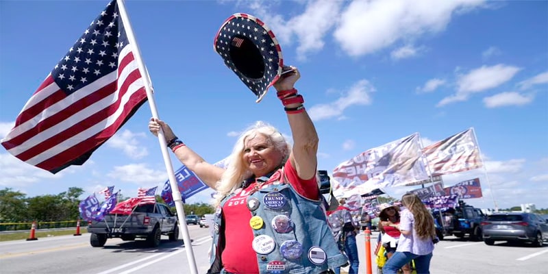 En Florida hubo concentraciones de simpatizantes, mientras en Nueva York se reunieron los detractores, en torno a la figura de Donald Trump.